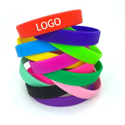 Wristband, Bracelet